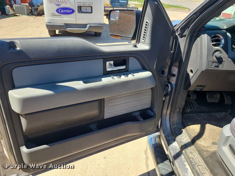 image for item MX9613 2014 Ford F150  SuperCrew pickup truck