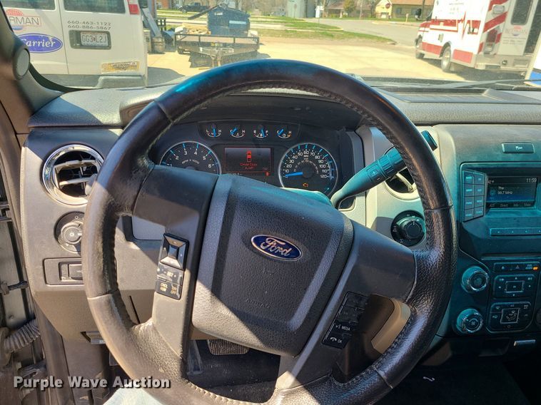 image for item MX9613 2014 Ford F150  SuperCrew pickup truck