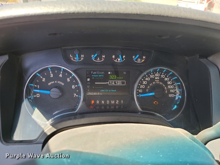 image for item MX9613 2014 Ford F150  SuperCrew pickup truck