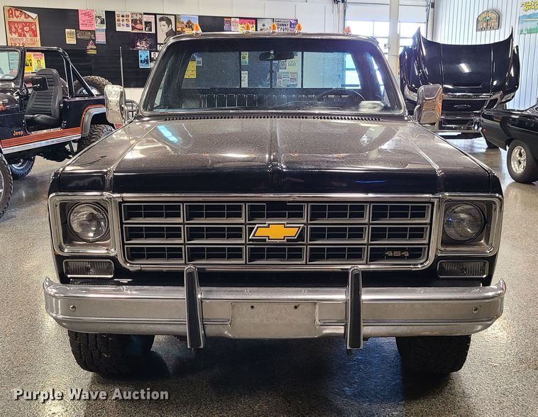 image for item MX9777 1977 Chevrolet Silverado 10  Trailering Special pickup truck