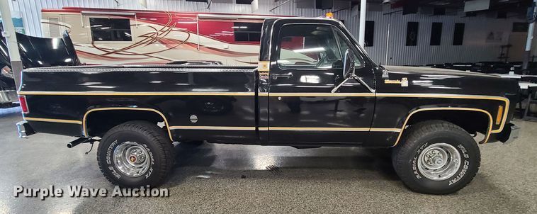 image for item MX9777 1977 Chevrolet Silverado 10  Trailering Special pickup truck