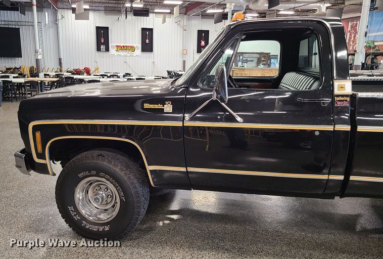 image for item MX9777 1977 Chevrolet Silverado 10  Trailering Special pickup truck