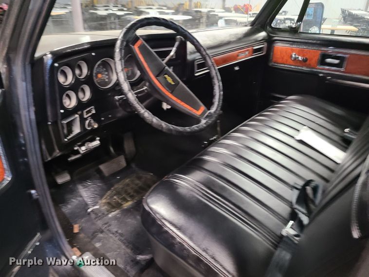 image for item MX9777 1977 Chevrolet Silverado 10  Trailering Special pickup truck