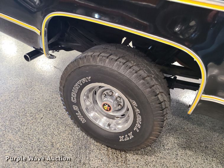 image for item MX9777 1977 Chevrolet Silverado 10  Trailering Special pickup truck