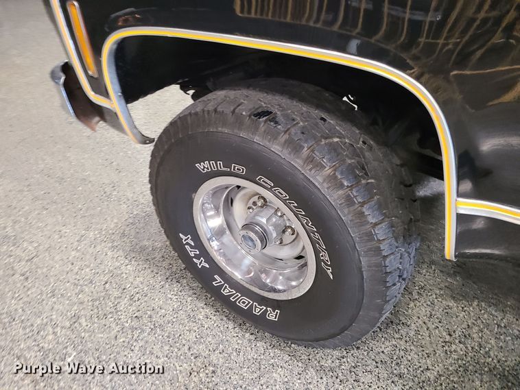 image for item MX9777 1977 Chevrolet Silverado 10  Trailering Special pickup truck