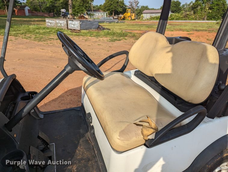 image for item MY9292 Club Car  golf cart
