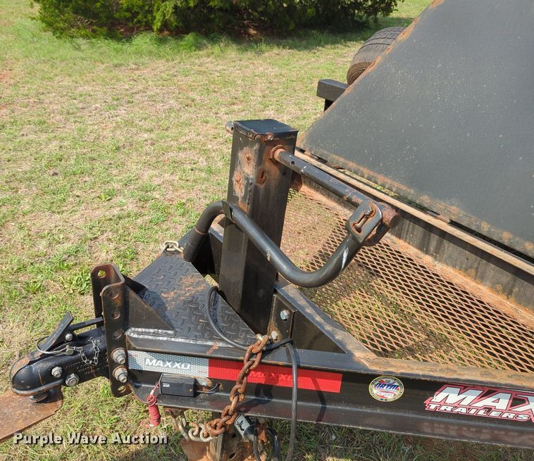 image for item MY9318 2018 Maxey  utility trailer