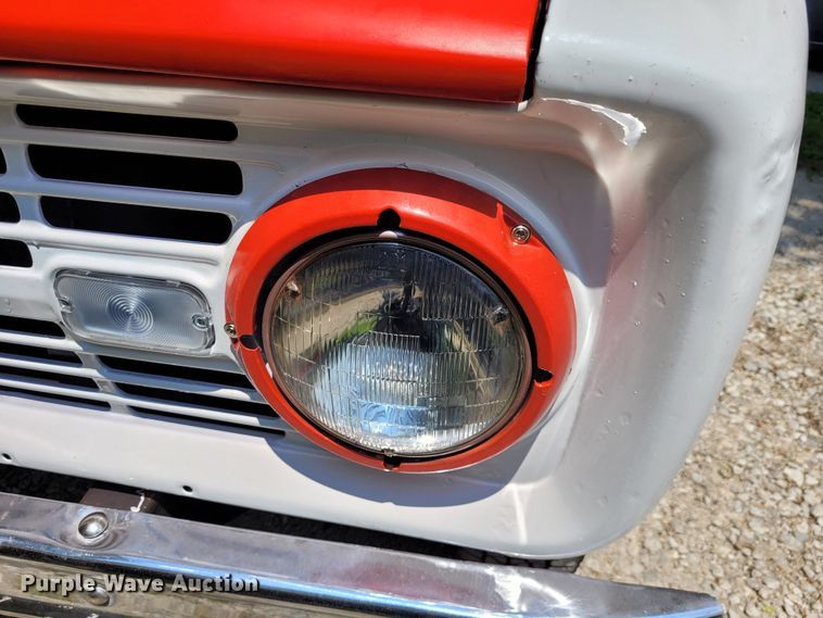 image for item NX9480 1966 Ford Bronco U14  SUV