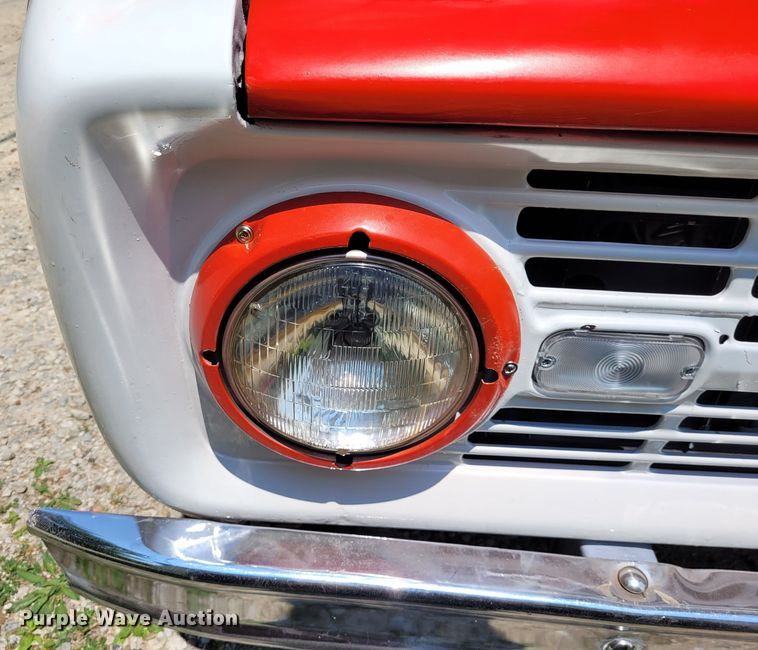 image for item NX9480 1966 Ford Bronco U14  SUV