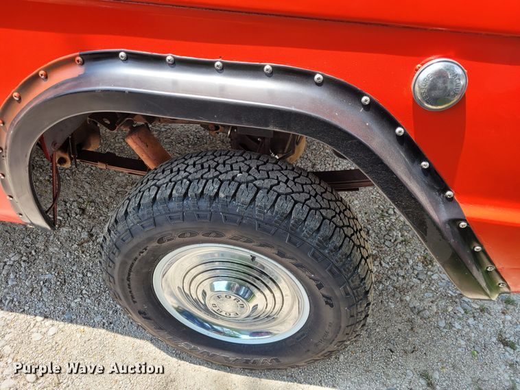 image for item NX9480 1966 Ford Bronco U14  SUV