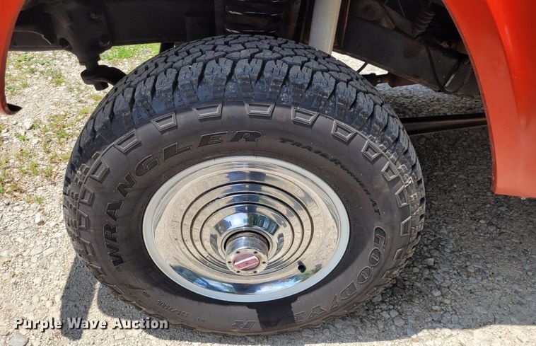 image for item NX9480 1966 Ford Bronco U14  SUV