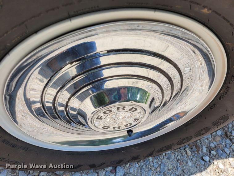 image for item NX9480 1966 Ford Bronco U14  SUV