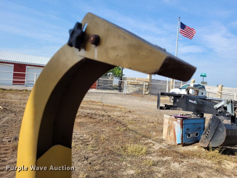 image for item NX9483 Wallenstein BXH42  skid steer wood chipper