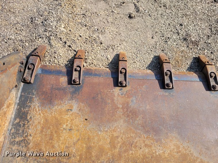 image for item NX9485 80"W skid steer bucket