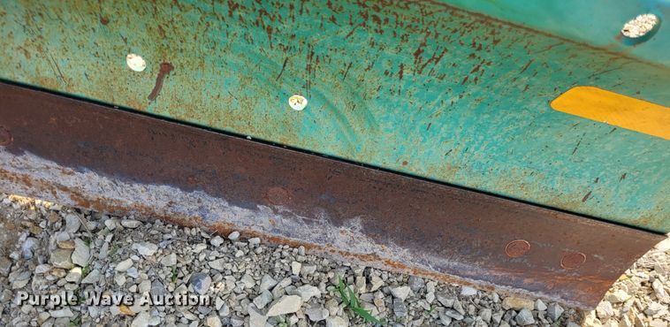 image for item NX9489 Frontier RB2196  8'W blade