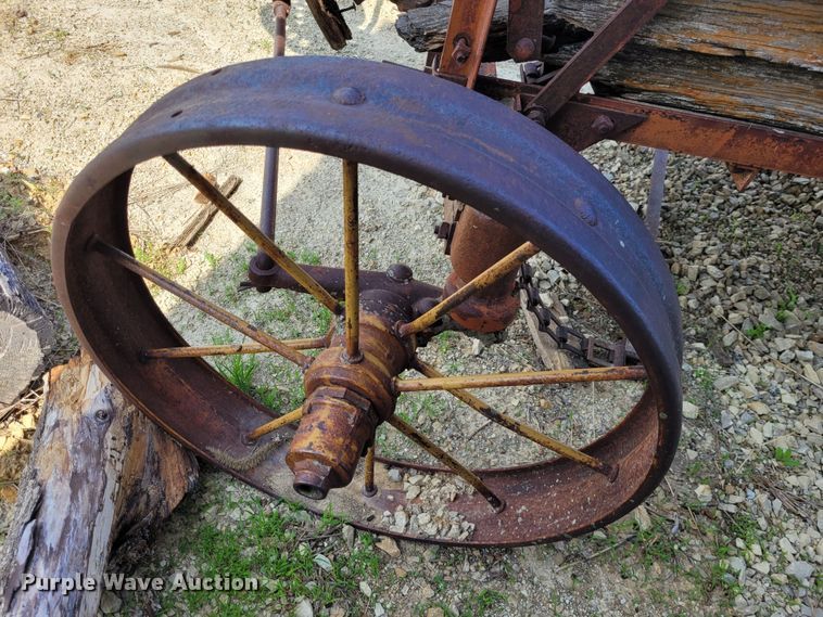 image for item NX9490 Manure spreader