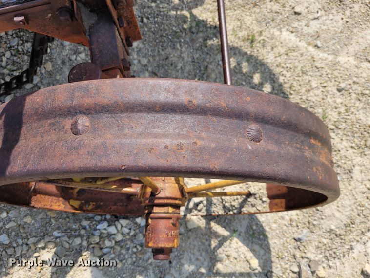 image for item NX9490 Manure spreader