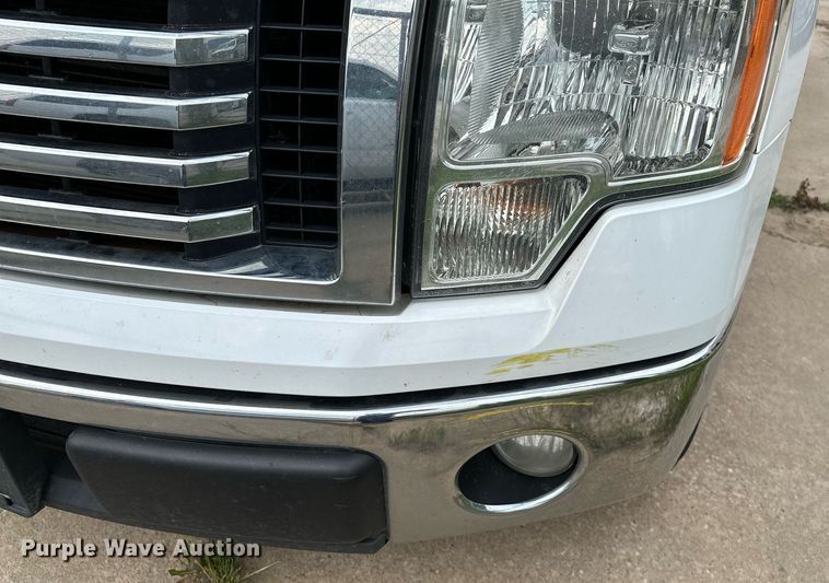 image for item OG9001 2011 Ford F150  SuperCrew pickup truck