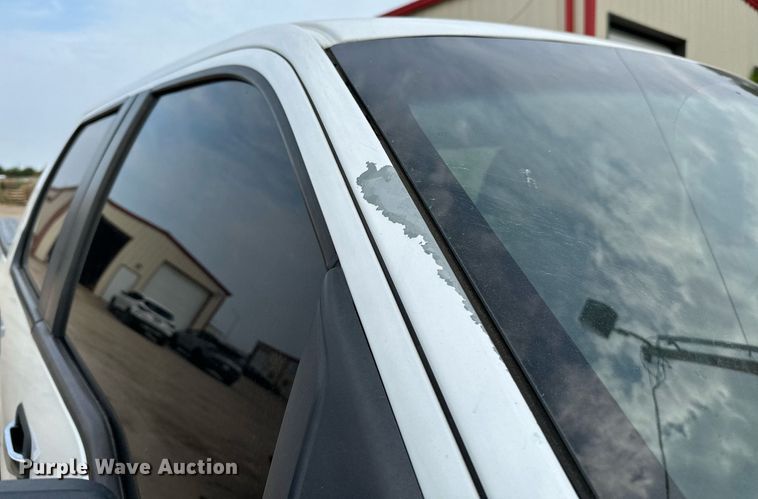 image for item OG9001 2011 Ford F150  SuperCrew pickup truck