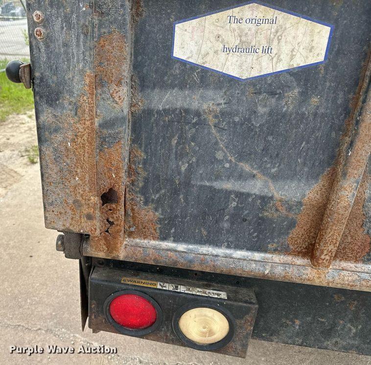 image for item OG9001 2011 Ford F150  SuperCrew pickup truck