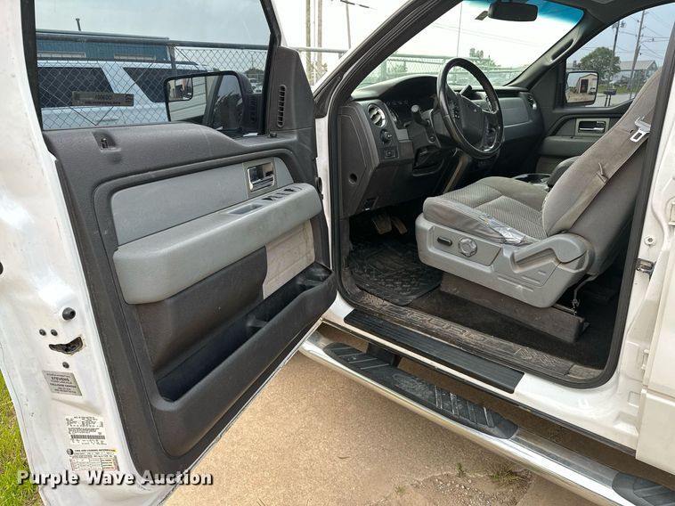 image for item OG9001 2011 Ford F150  SuperCrew pickup truck