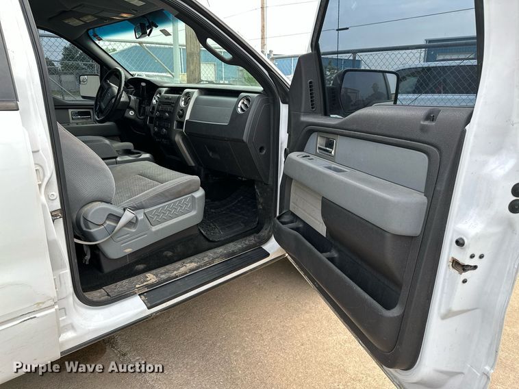 image for item OG9001 2011 Ford F150  SuperCrew pickup truck