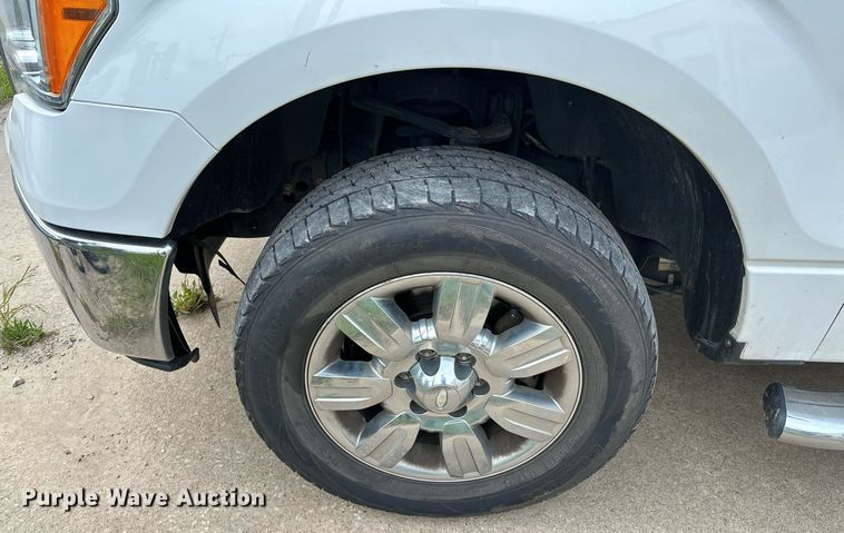 image for item OG9001 2011 Ford F150  SuperCrew pickup truck