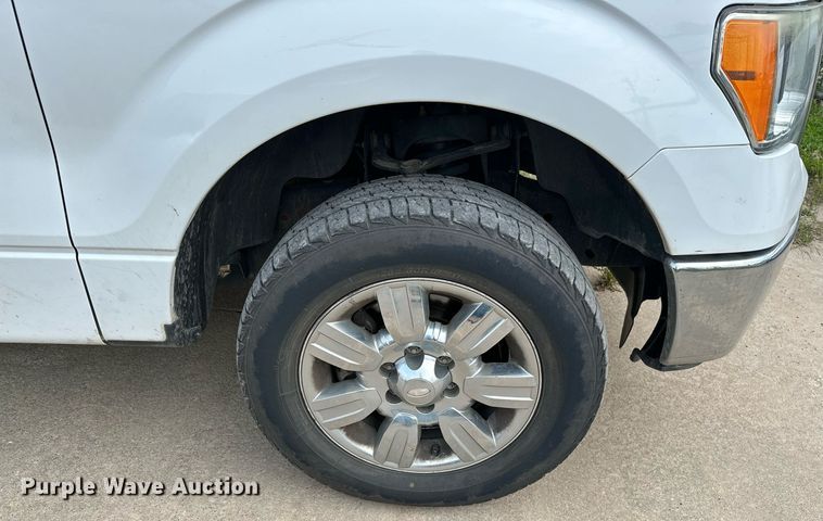 image for item OG9001 2011 Ford F150  SuperCrew pickup truck