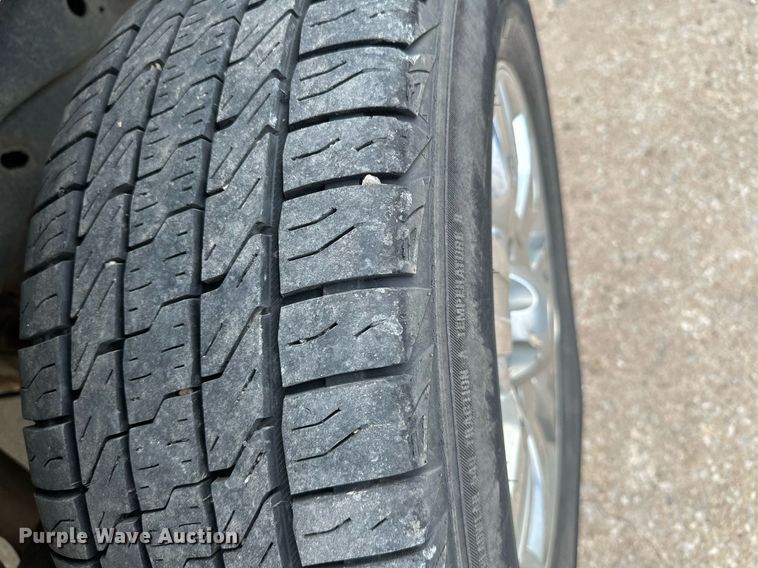 image for item OG9001 2011 Ford F150  SuperCrew pickup truck