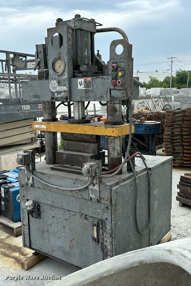 image for item OG9002 KR Wilson 2 Column  hydraulic press