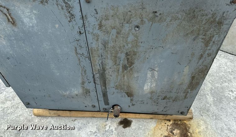 image for item OG9002 KR Wilson 2 Column  hydraulic press