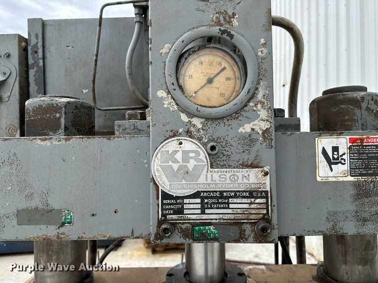 image for item OG9002 KR Wilson 2 Column  hydraulic press