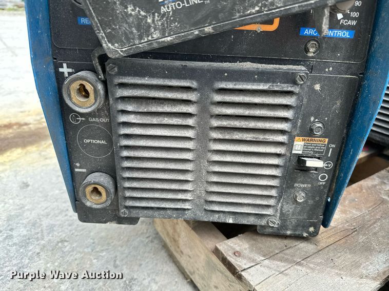 image for item OG9003 (6) Miller XMT welders