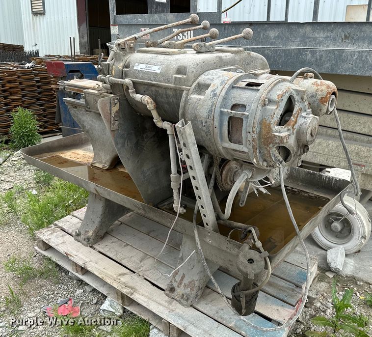 image for item OG9005 Bardons & Oliver  lathe