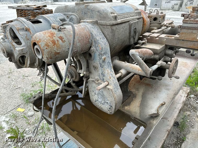 image for item OG9005 Bardons & Oliver  lathe
