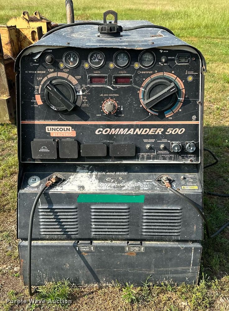 image for item OG9016 Lincoln Electric Commander 500  welder