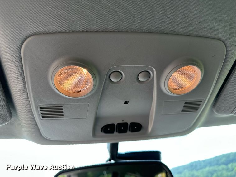 image for item OG9019 2016 Chevrolet Traverse LTZ  SUV