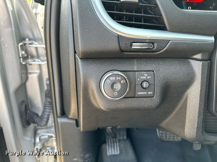 image for item OG9019 2016 Chevrolet Traverse LTZ  SUV