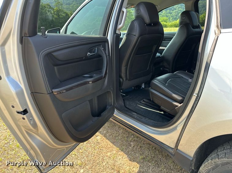 image for item OG9019 2016 Chevrolet Traverse LTZ  SUV