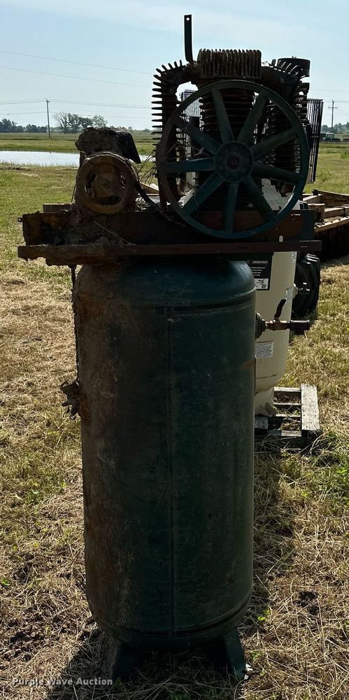 image for item OG9027 (2) air compressors