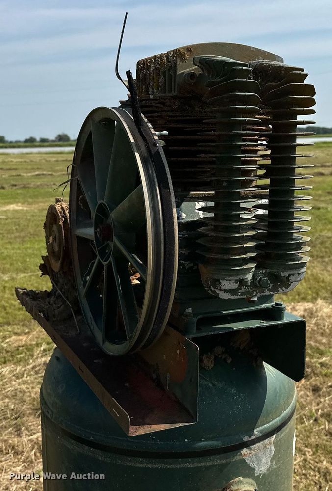 image for item OG9027 (2) air compressors