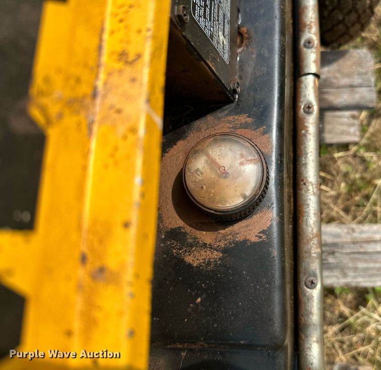 image for item OG9040 (3) heaters