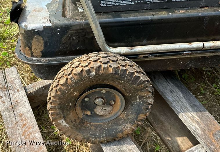 image for item OG9040 (3) heaters