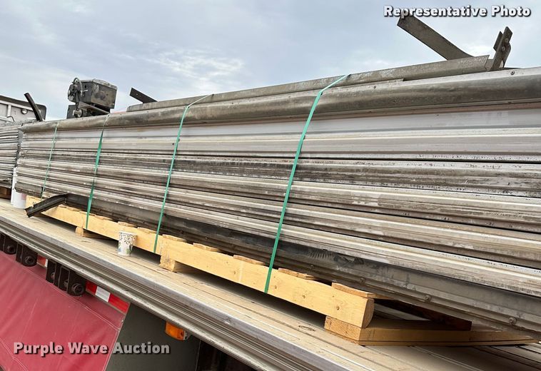 image for item ZA0243 Garage door