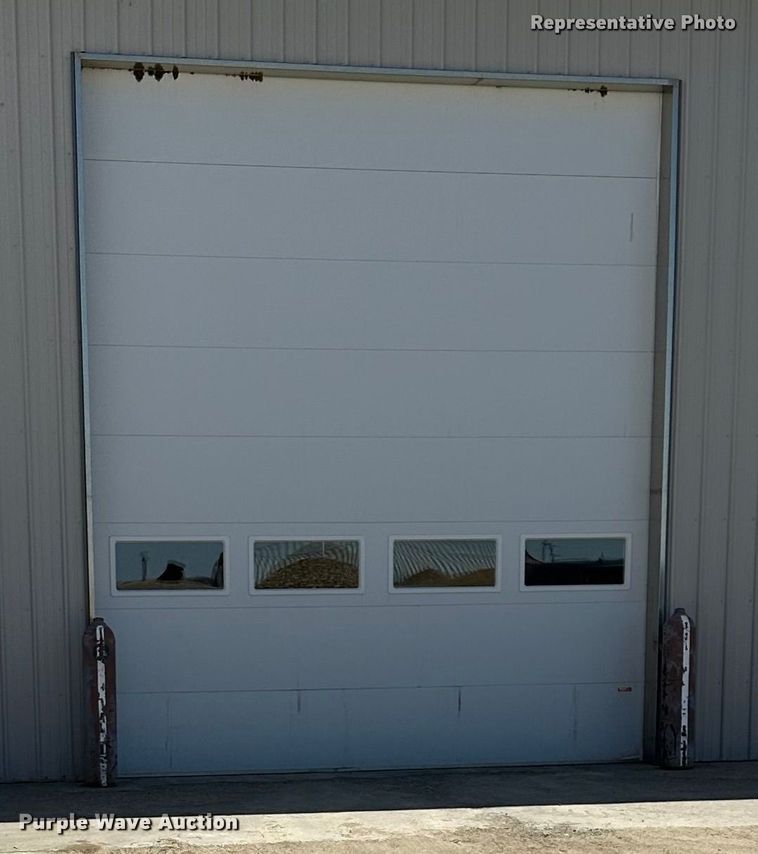 image for item ZA0244 Garage door