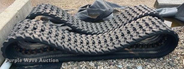 image for item ZA0246 (2) Camoplast SD 450x86x56 BBE rubber tracks