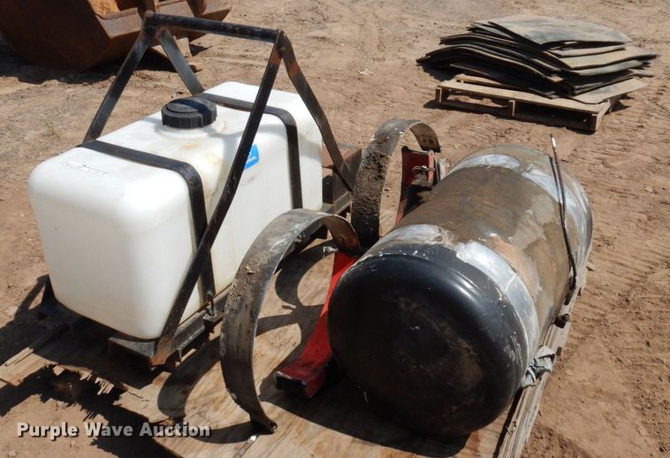 image for item AF9703 (2) tanks