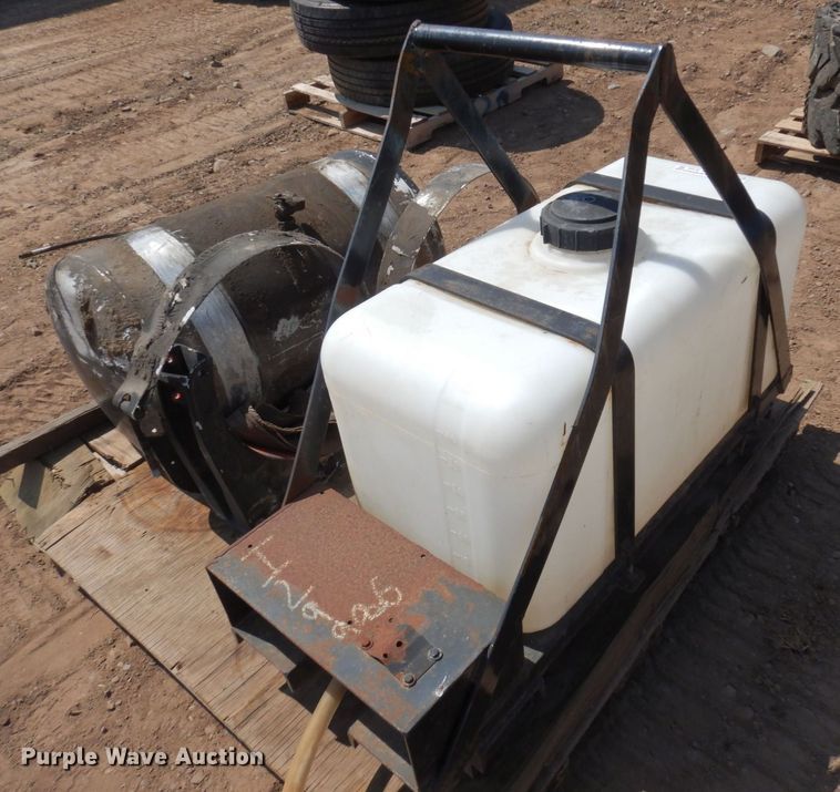 image for item AF9703 (2) tanks