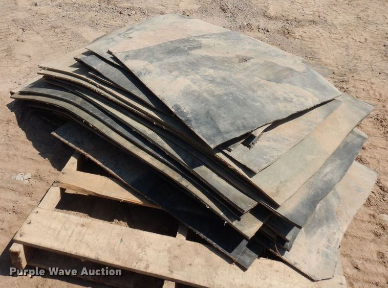 image for item AF9703 (2) tanks