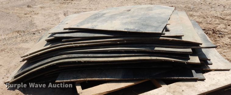 image for item AF9703 (2) tanks